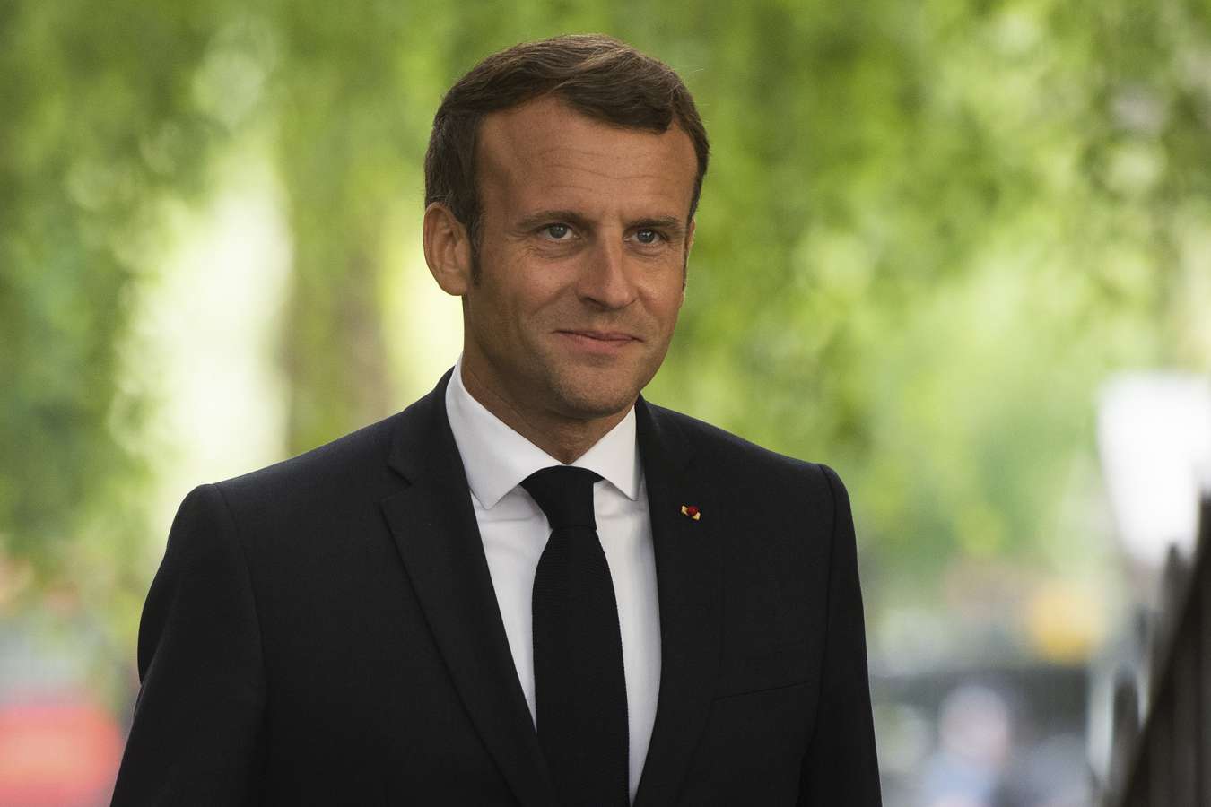 Macron rejette l'idée des 110 km/h sur autoroute
