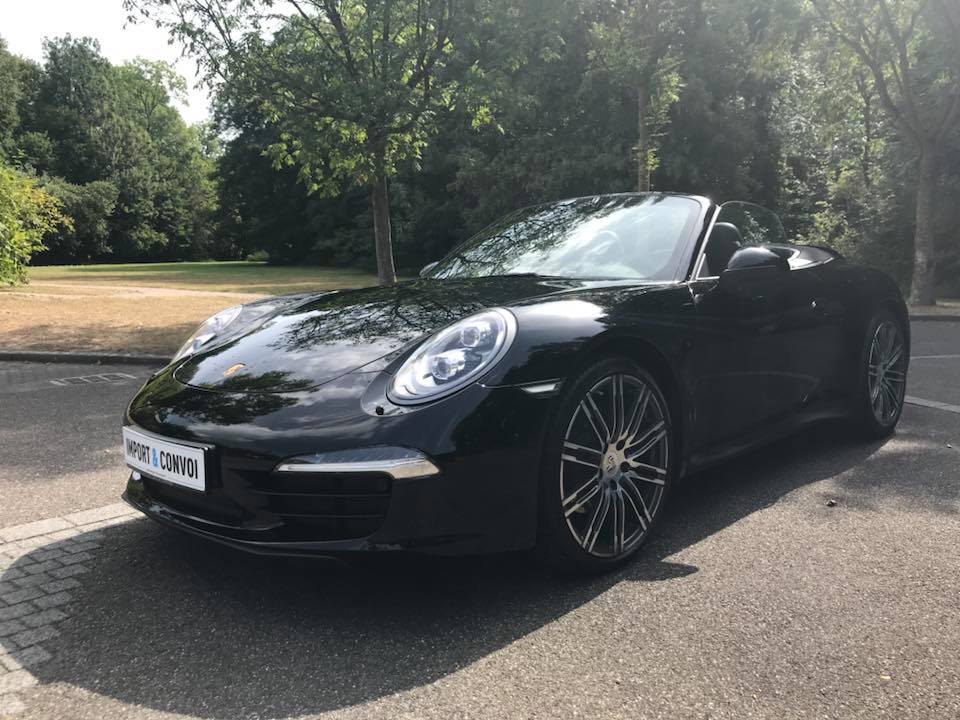 PORSCHE 911 Carrera